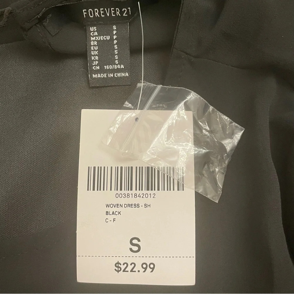 Forever21 Black Short Sleeve Woven Dress - Picture 7 of 11
